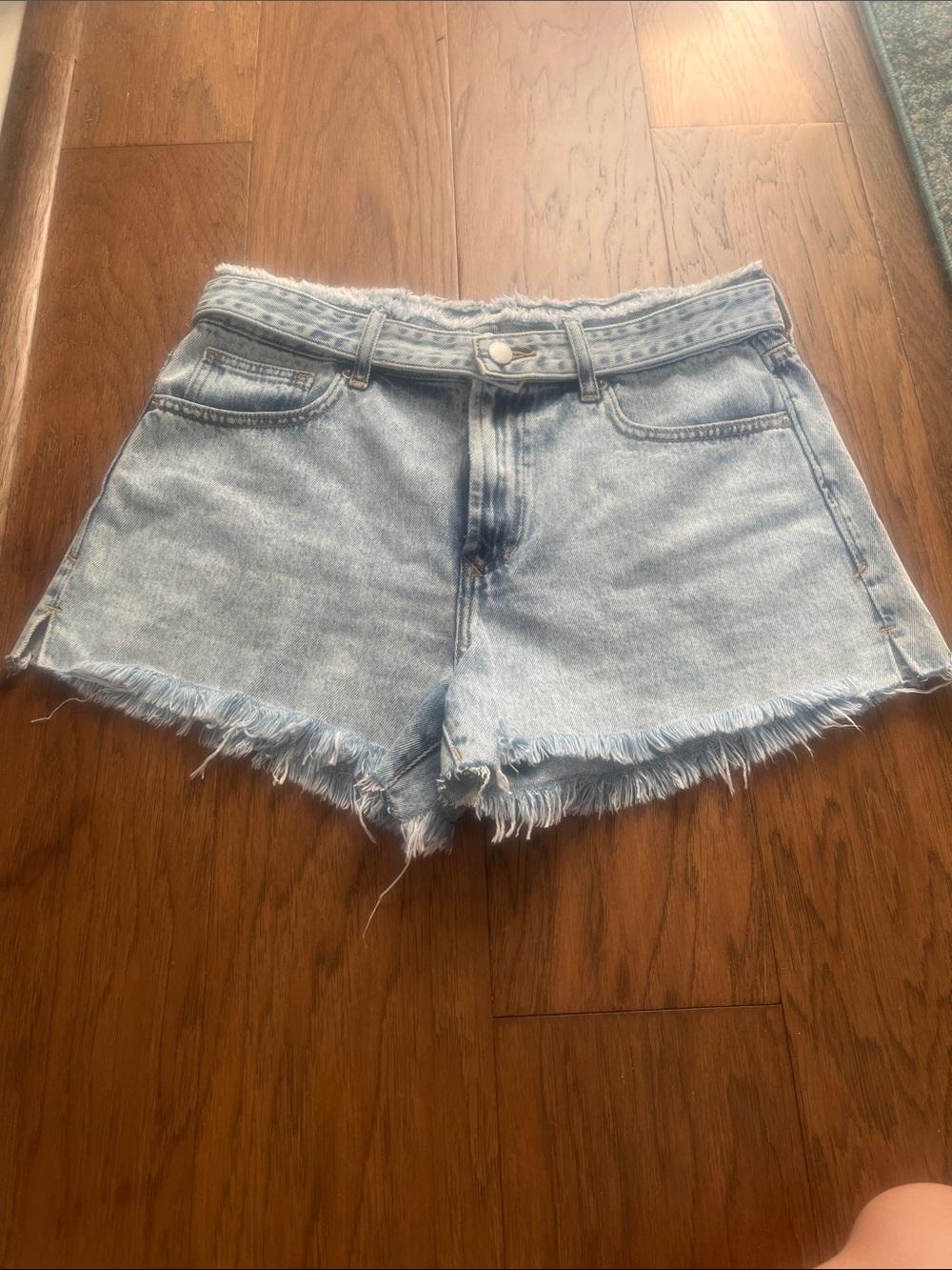 DEAR JOHN CARRIE HIGH RISE SHORTS
